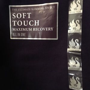 Gloria Vanderbilt jeans